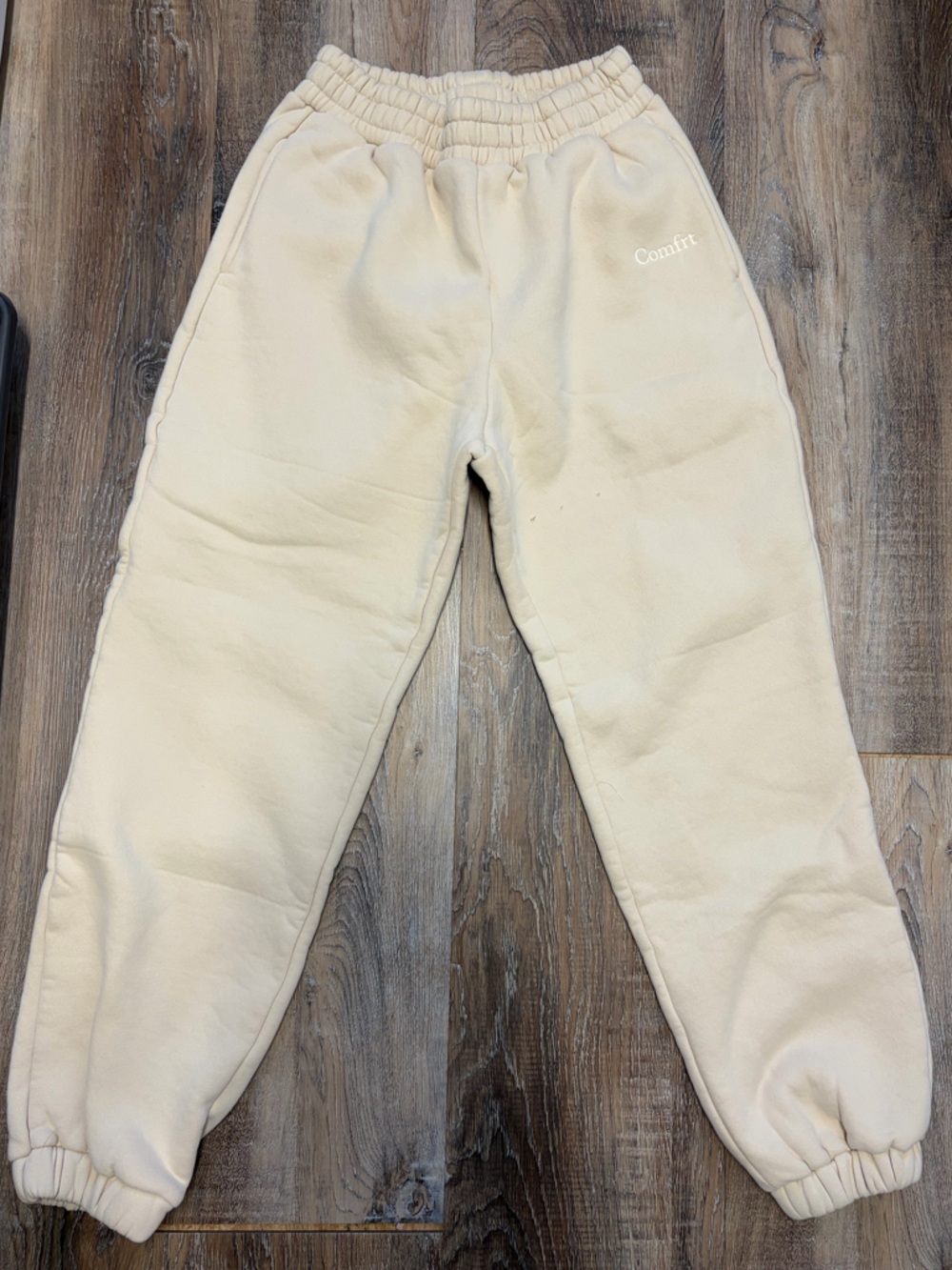 Comfrt Bone Sweatpants | Size Medium | Cozy Neutral Joggers